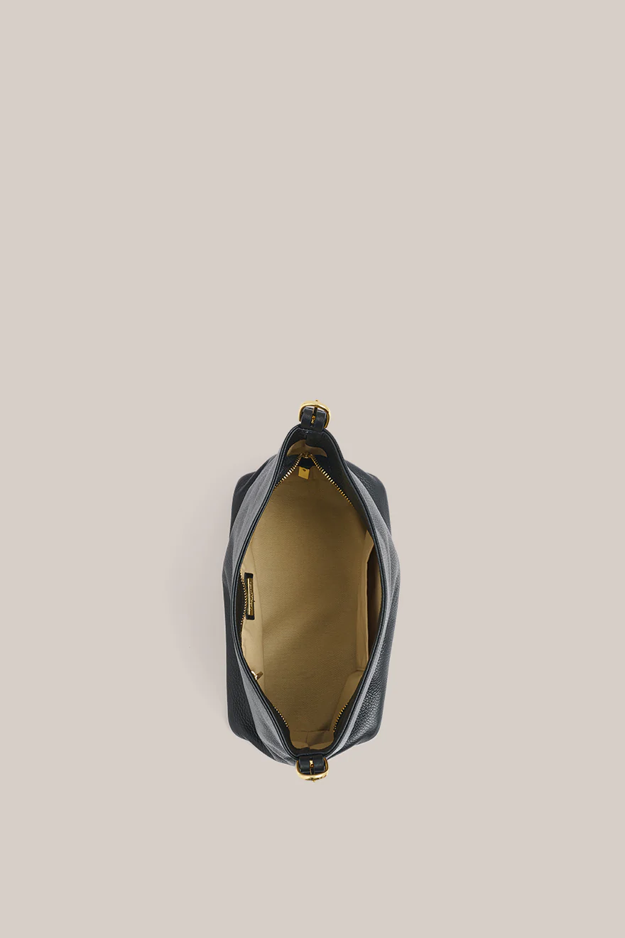 Eden Black Leather Shoulder Bag - Image 5
