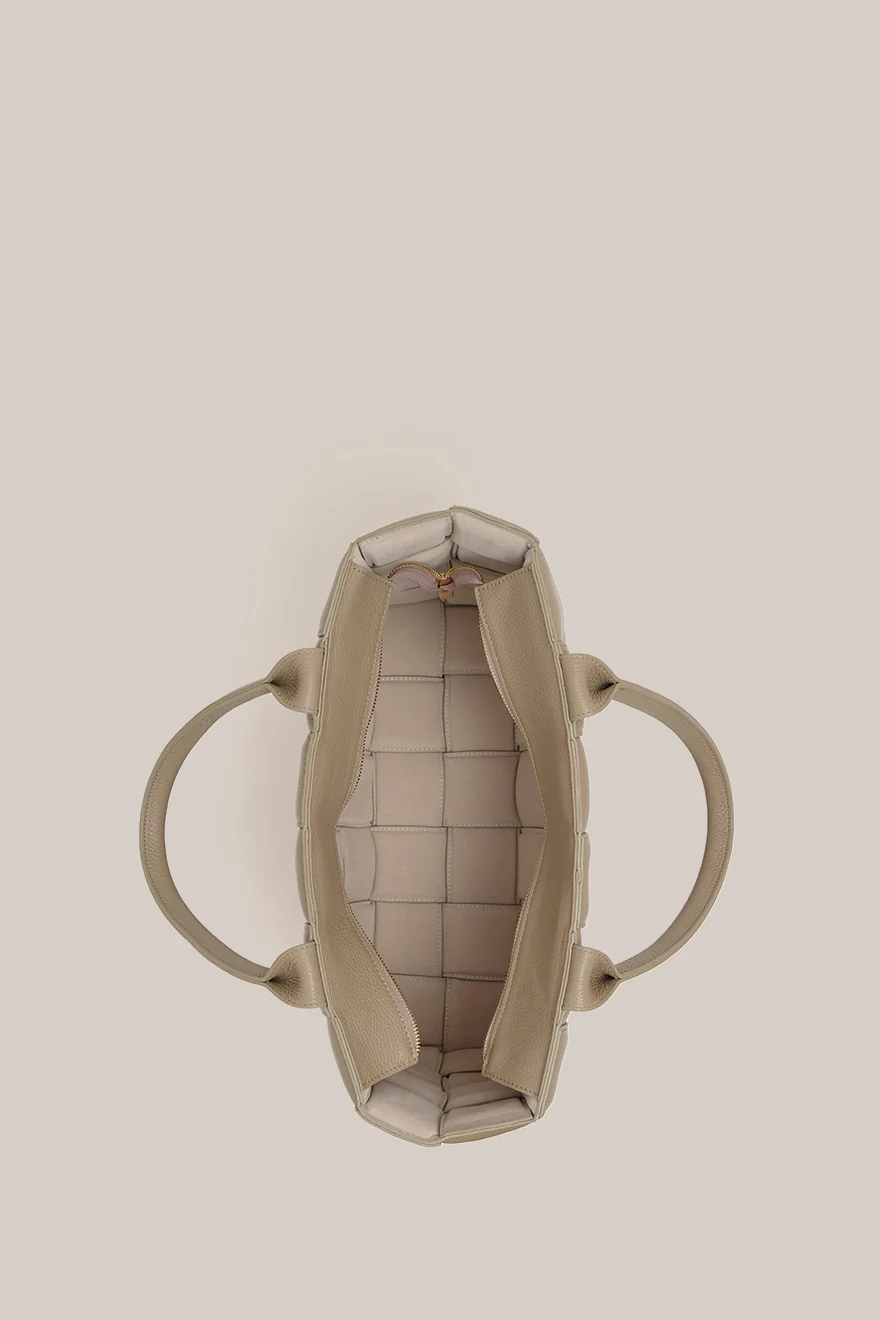 Margot XL Mushroom Woven Tote - Image 4
